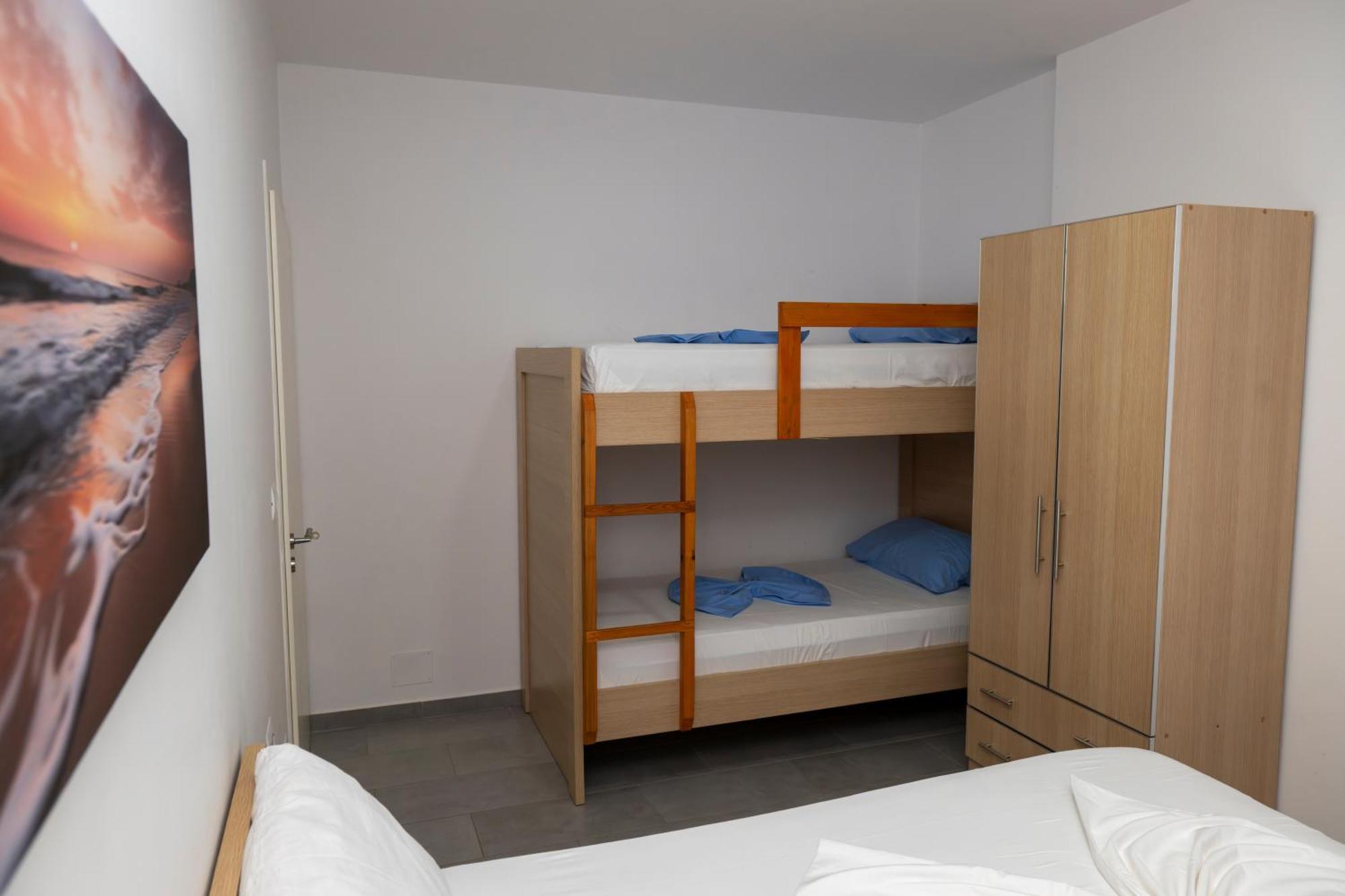 Apartamento Roxhensi Shëngjin